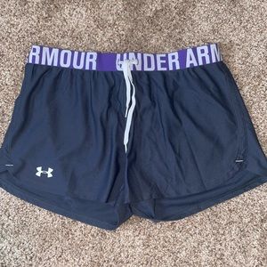 UNDER ARMOUR SHORTS